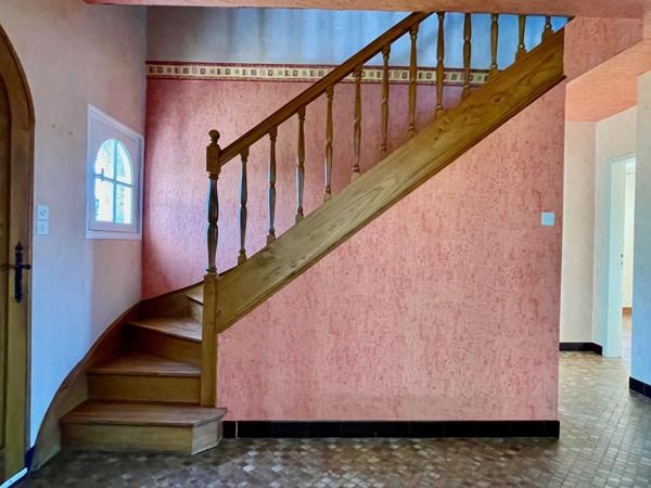 Goudelin (22290) Bien immobilier de 242 m² dont 110 habitables.