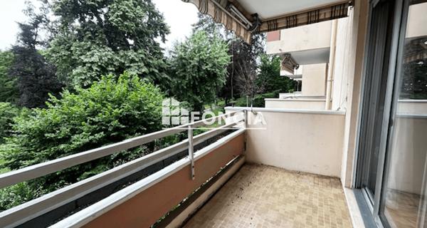 Location Appartement 5 pièces 127.33 m² - Lyon 69009