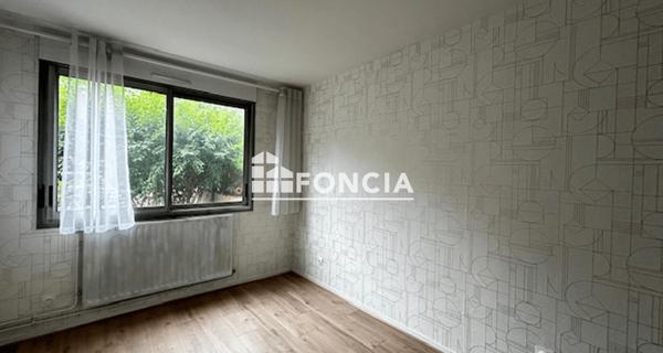 Location Appartement 5 pièces 127.33 m² - Lyon 69009