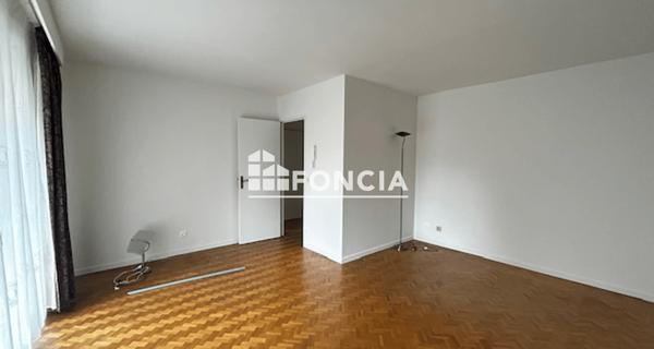 Location Appartement 5 pièces 127.33 m² - Lyon 69009