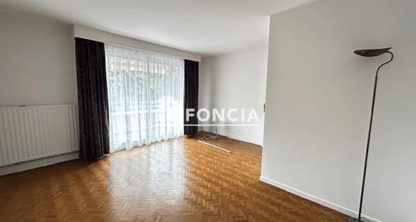 Location Appartement 5 pièces 127.33 m² - Lyon 69009