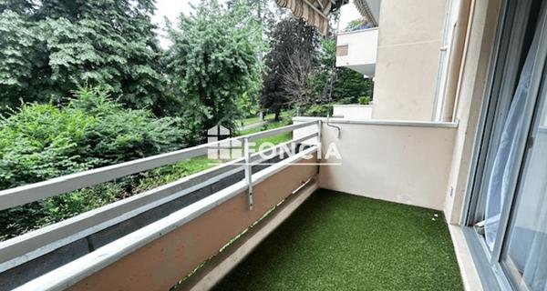 Location Appartement 5 pièces 127.33 m² - Lyon 69009