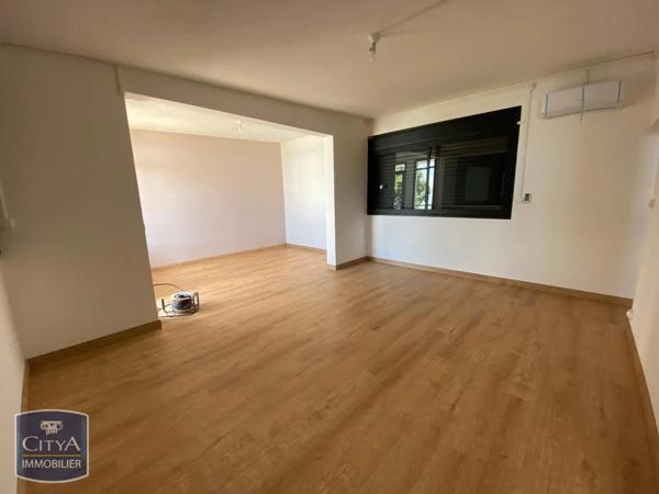 Appartement à louer 4 pièces 105m²