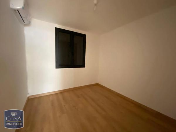 Appartement à louer 4 pièces 105m²