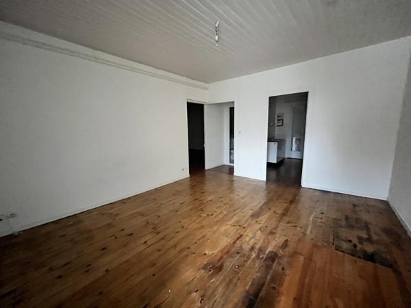 Immeuble à vendre |  Montpon-Ménestérol |  228 m²