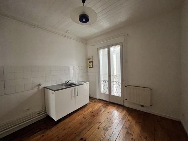 Immeuble à vendre |  Montpon-Ménestérol |  228 m²