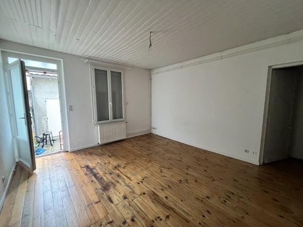 Immeuble à vendre |  Montpon-Ménestérol |  228 m²
