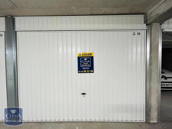 Parking à louer Marignane (13700)