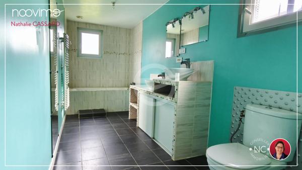 Maison de village à RÉNOVER 121 m² 3 chambres sur 2100 m² avec puits et dépendances