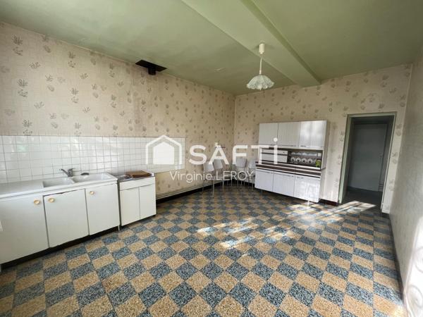 Ancien corps de ferme à rénover