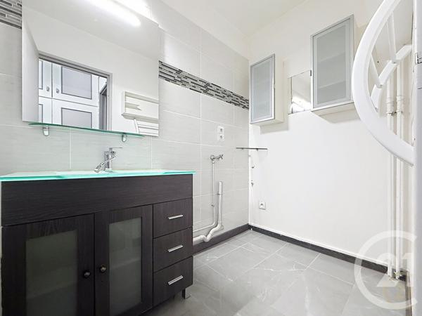 Appartement F3 à vendre  3 pièces - 73 m2 BONDY - 93