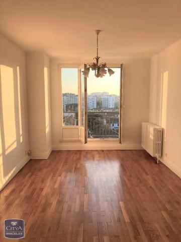 Appartement à louer 4 pièces 75.78m² Villeurbanne (69100)