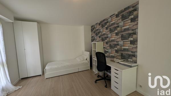 Location studio 19 m² Les Ulis