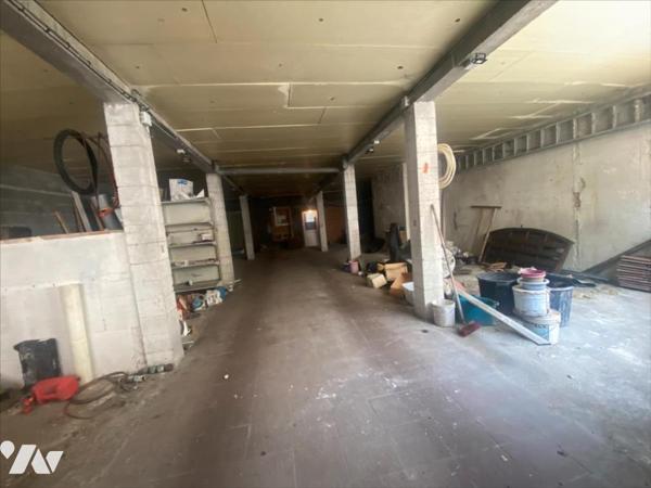 maison de ville en triplex avec 140m² de terrasse +Garage de 140m²