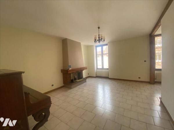 maison de ville en triplex avec 140m² de terrasse +Garage de 140m²