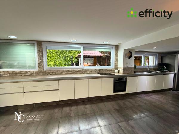 Maison 8 pièces - 200 m² Bien prestige