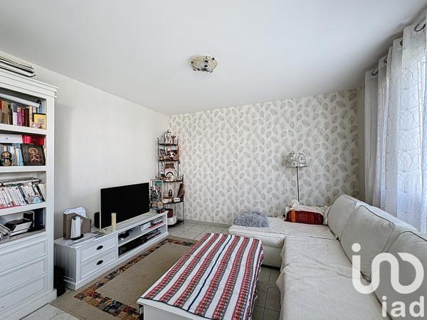 Appartement à vendre 4 pièces 81 m² Le Mesnil-le-Roi