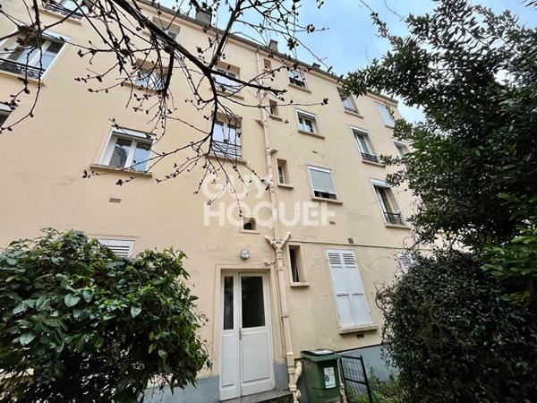 Centre-ville - 2 pièces rénové - Calme - Métro Ligne 13