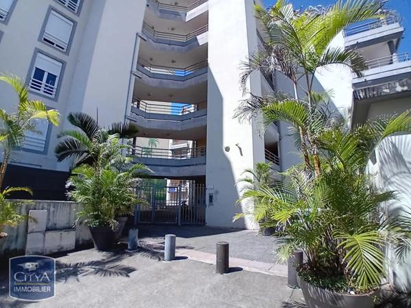 Appartement à louer 1 pièce 19.1m²