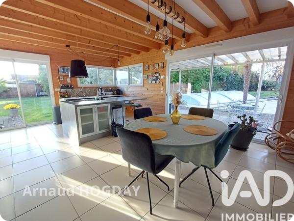 Maison à vendre 7 pièces 196 m² Mazé-Milon
