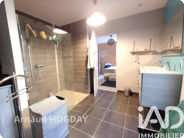 Maison à vendre 7 pièces 196 m² Mazé-Milon