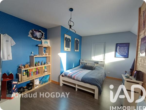 Maison à vendre 7 pièces 196 m² Mazé-Milon