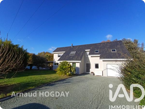 Maison à vendre 7 pièces 196 m² Mazé-Milon