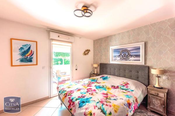 Appartement à vendre 3 pièces 75m² Saint-Raphaël (83700)
