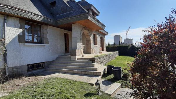 Maison individuelle à vendre à Rennes en Ille-et-Vilaine (35000), ref : 010/2204 Jeanne d'Arc