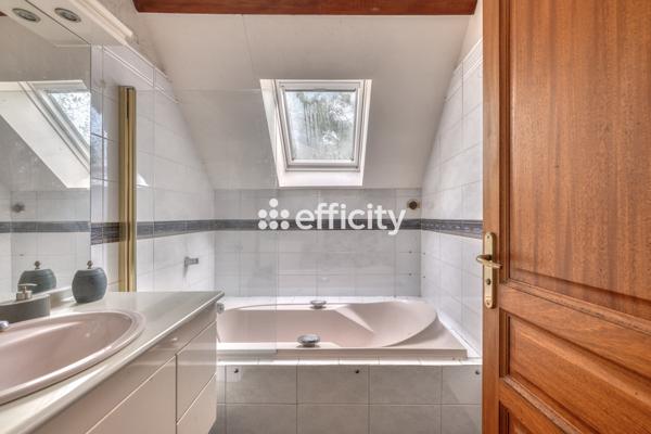 Maison 8 pièces - 270 m² Bien prestige