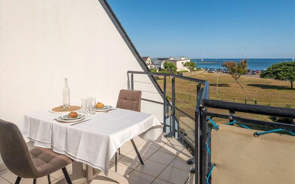 Appartement à louer    3 pièces • 45,16 m2 Larmor-Plage