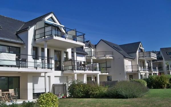 Appartement à louer    3 pièces • 45,16 m2 Larmor-Plage