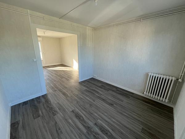 Angers Desjardins – T4 avec balcons et cave