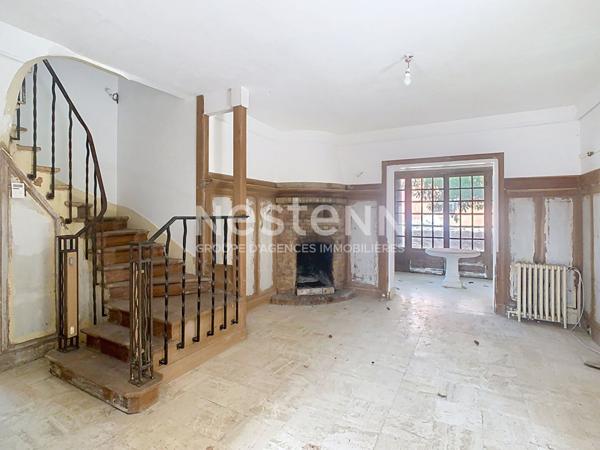Maison à vendre à Saint Leu La Forêt - 8 pièces, 210.89 m²