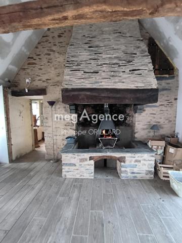 Maison à Ombrée d'Anjou, 49420 - 5 pièces 147m²