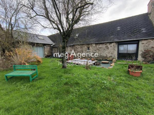 Maison à Ombrée d'Anjou, 49420 - 5 pièces 147m²