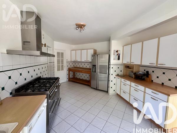 Maison à vendre 10 pièces 266 m² Châtillon-Coligny