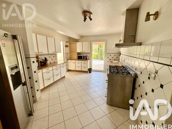 Maison à vendre 10 pièces 266 m² Châtillon-Coligny