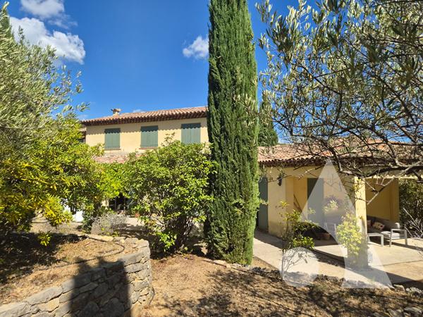 Villa 7 pièces 285 m2
