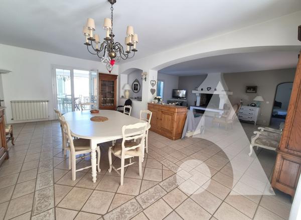 Villa 7 pièces 285 m2
