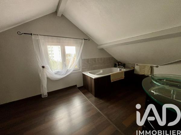 Maison à vendre 6 pièces 132 m² Montluçon