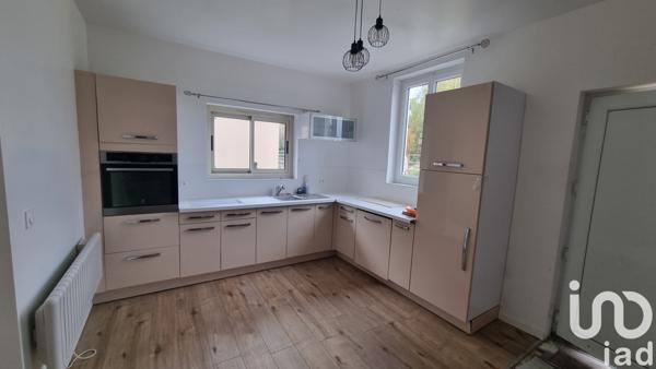 Maison à vendre 5 pièces 93 m² Château-Renard