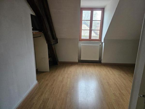 Immeuble ancien plein cœur de Joigny