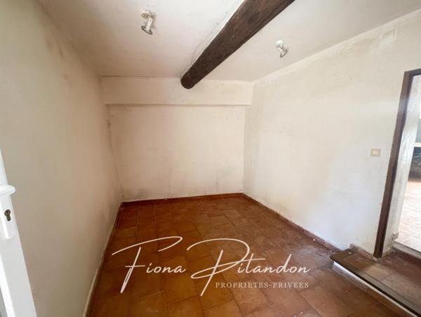 Appartement T2 avec balcon et caves