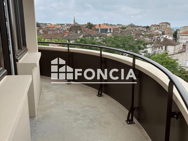 Location Appartement 3 pièces 60.4 m² - 3 RUE DU CHAT Angouleme 16000