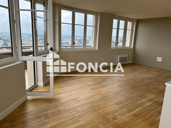 Location Appartement 3 pièces 60.4 m² - 3 RUE DU CHAT Angouleme 16000