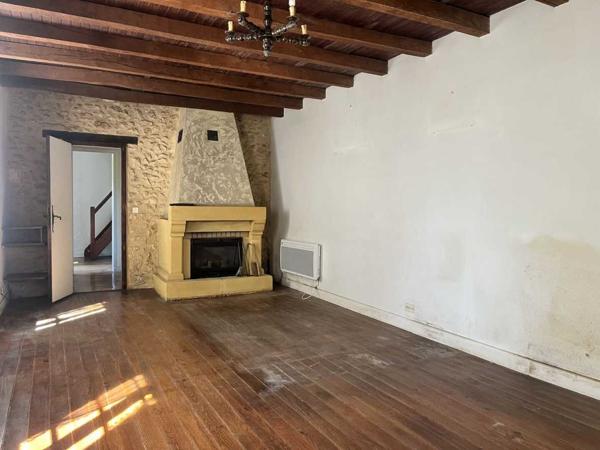 Maison ancienne - Belves Maison en pierre à rénover entièrement – Proche Belvès.