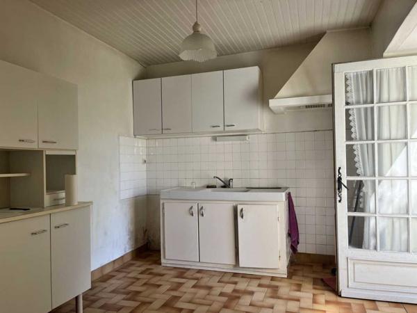Maison ancienne - Belves Maison en pierre à rénover entièrement – Proche Belvès.