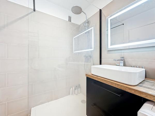 À vendre : Appartement 5 pièces à Marseille, Saint-Mitre