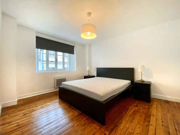 Appartement
                                                                                                                                                                                                                                                                                                                        2 pièce(s)                                                                                                                                                                                                          1 chambre(s)                                                                                                                                                                                                          49.78  m²
